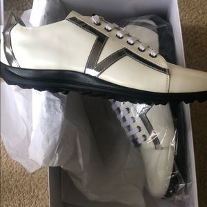 Men’s Versace shoes. Size 42. Never worn